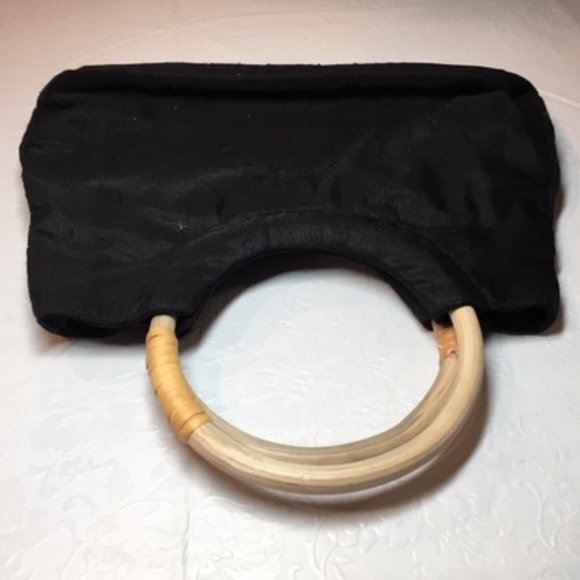 LIKE NEW Silk Purse Black w/Beads, Cowrie Shells Wooden Handle Handbag 11.5"x 8" - Picture 3 of 8
